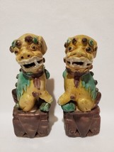 Vintage Pair Polychrome Ceramic Pottery Foo Fu Lion Dog Figurines - £76.45 GBP