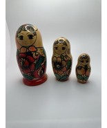 Vintage Russian Nesting Dolls 3 Matryoshka SIGNED NB1 - $325.44 MXN