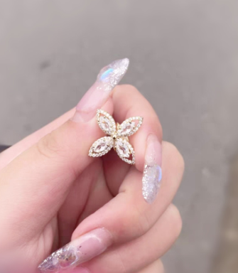 Light luxury niche lucky grass petal ear clip female no piercing tempera... - $19.80