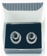 Vintage Avon Heirloom Accent Pierced Earrings With Box - $19.01 CAD