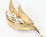 Brooch Gold Tone Leaf Faux Baroque Pearls Crystal Rhinestones  Estate Je... - $15.67