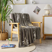 Gold Leaves Super Soft Light Weight Fleece Warm Throw Blanket Couch/Sofa/Bed - £19.22 GBP