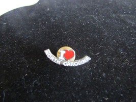 Red/White I Love North Carolina Hat Tac/Lapel Pin, Jewelry/Fashion Accessory - £5.48 GBP