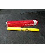 Vintage Mack Trucks Sheaffer Ballpoint Pen Trucker Trucking Yellow RARE ... - $359.55 MXN