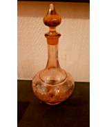 Pink Depression Glass Decanter  in excellent condition - $2,827.73 MXN