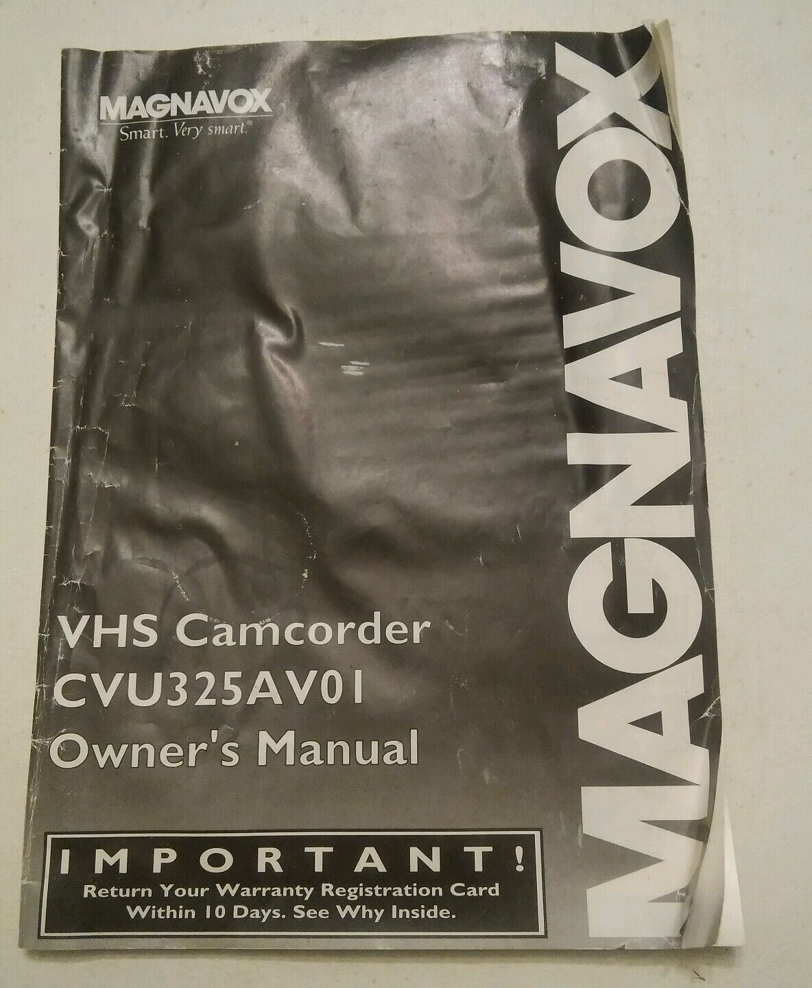 000 Vintage Magnavox VHS Camcorder CVU325AV01 Owners Manual - $6.99