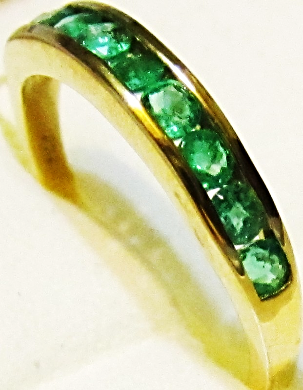 Primary image for AFRICAN EMERALD ROUND BAND RING, 14K YELLOW GOLD / SILVER, SIZE 7, 0.75(TCW)