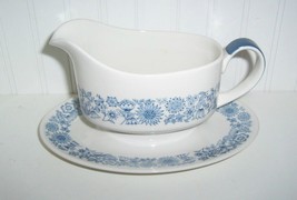 Royal Doulton Cranbourne Gravy Boat w/Attached Undertray/England - £19.60 GBP