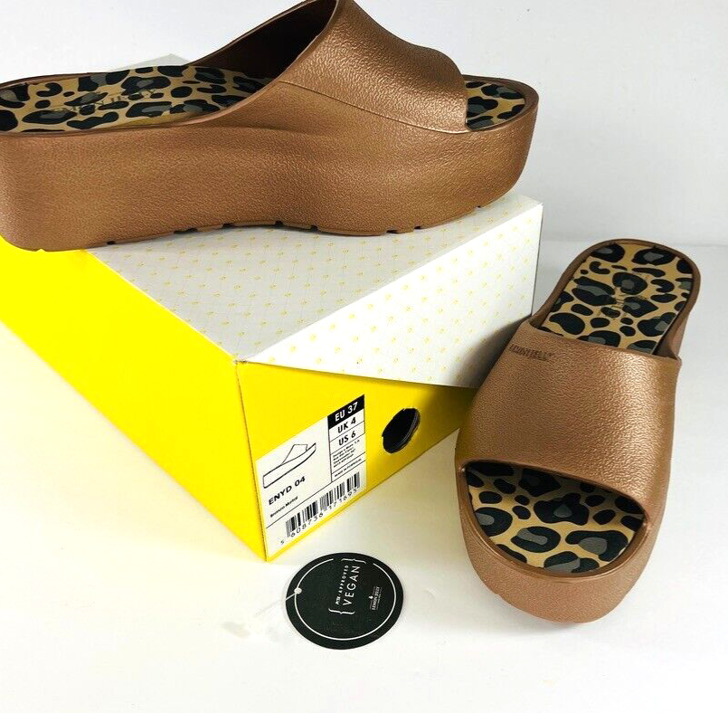 Primary image for Lemon Jelly Platform Slide Sandals Sz 6 Tan Leopard Print ENYD 04 Bronze Metal