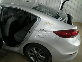  ELANTRA   2017 Quarter Panel 1039894421 - £357.07 GBP