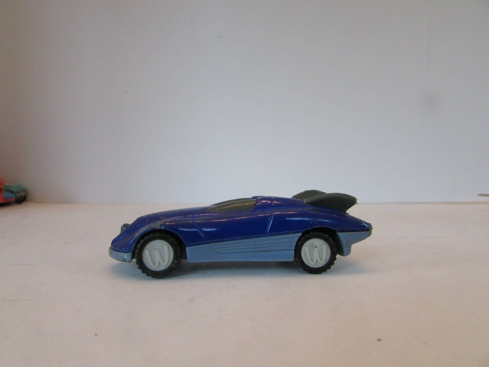 Primary image for MATTEL 1994 HOT WHEELS DIECAST CAR BLUE MC 8 CHINA TURBO CAR  H2