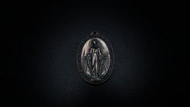 Antique 1830 Sterling Silver Virgin Mary Christian Religious Medal - £75.20 GBP