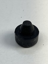 Oster 10 Speed Blender 564A Replacement Parts - Rubber Foot Black - £6.67 GBP