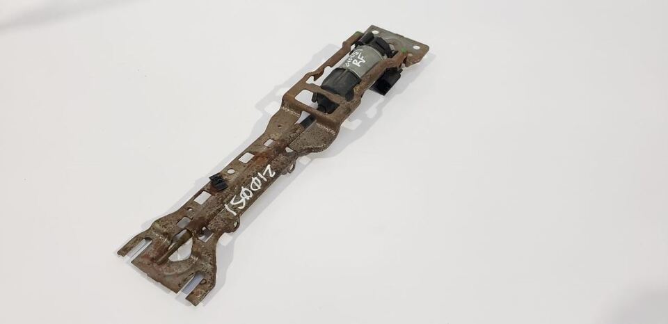 Passenger Seat Forward Reverse Motor PN: 1524409 OEM 2012 Ram 150090 Day... - $163.32