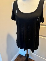 BAILEY 44 Black Distressed T-shirt SZ M EUC - $719.68 MXN