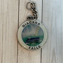 Niagara Falls Keychain with Epoxy Dome and Metal Keyring - £7.66 GBP