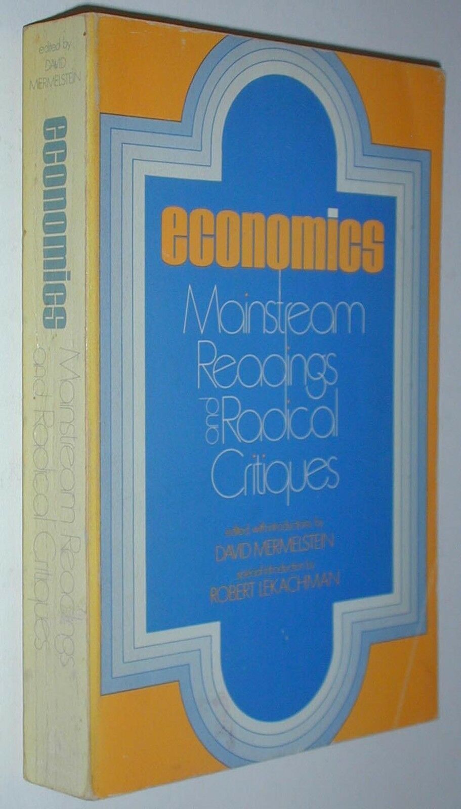 Vintage Economics Mainstream Readings And Radical Critiques 1970 - $11.99