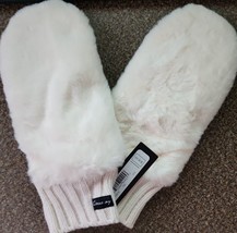 One (1) Pair ~ Circus by Sam Edelman ~ Faux Fur ~ One Size ~ Bright White Mitten - £17.74 GBP
