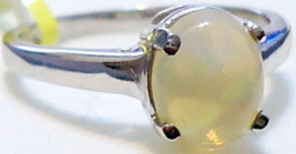 White Ethiopian Opal Oval Solitaire Ring, Platinum / Silver, Size 7, 1.03(Tcw) - £43.95 GBP