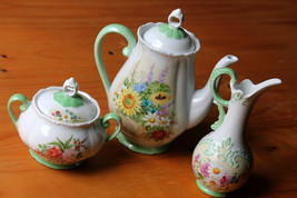 Beautiful Porcelain Tea Set! Hand painted by Talented Colombian Woman Artist - £89.67 GBP