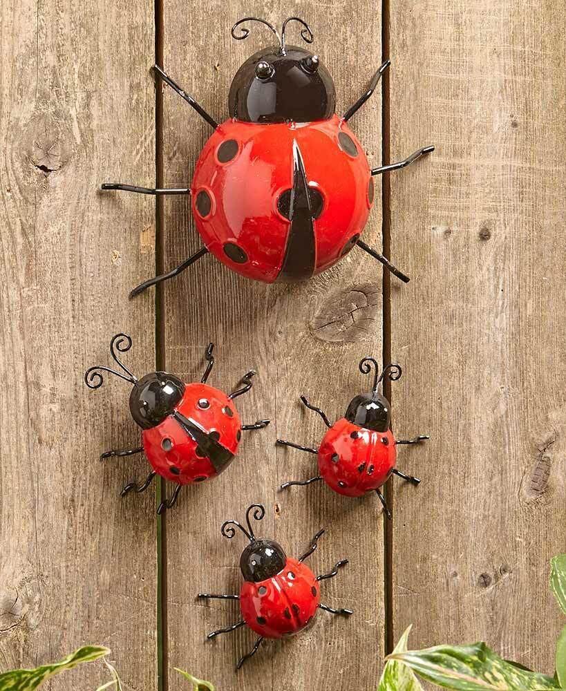Set of 4 Metal Bugs Bumble Bees Ladybugs Wall Ground Fence Garden Outdoor Decor - $17.83 - $19.74
