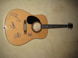 CROSBY STILLS NASH &amp; YOUNG    signed  AUTOGRAPHED  new  GUITAR - $1,999.99
