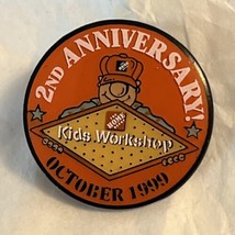 1999 Home Depot Kids Workshop Corporation Company Advertisement Lapel Hat Pin - £4.70 GBP