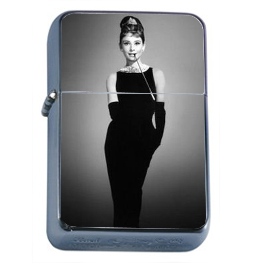 Audrey Hepburn Breakfast B&W Oil Lighter 013