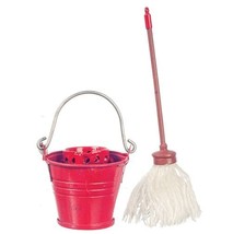 Azg7147 wet mop w wringer bucket 1 thumb200
