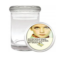 An item in the Collectibles category: Twiggy Eyelashes 1960s Retro Medical Glass Jar 091