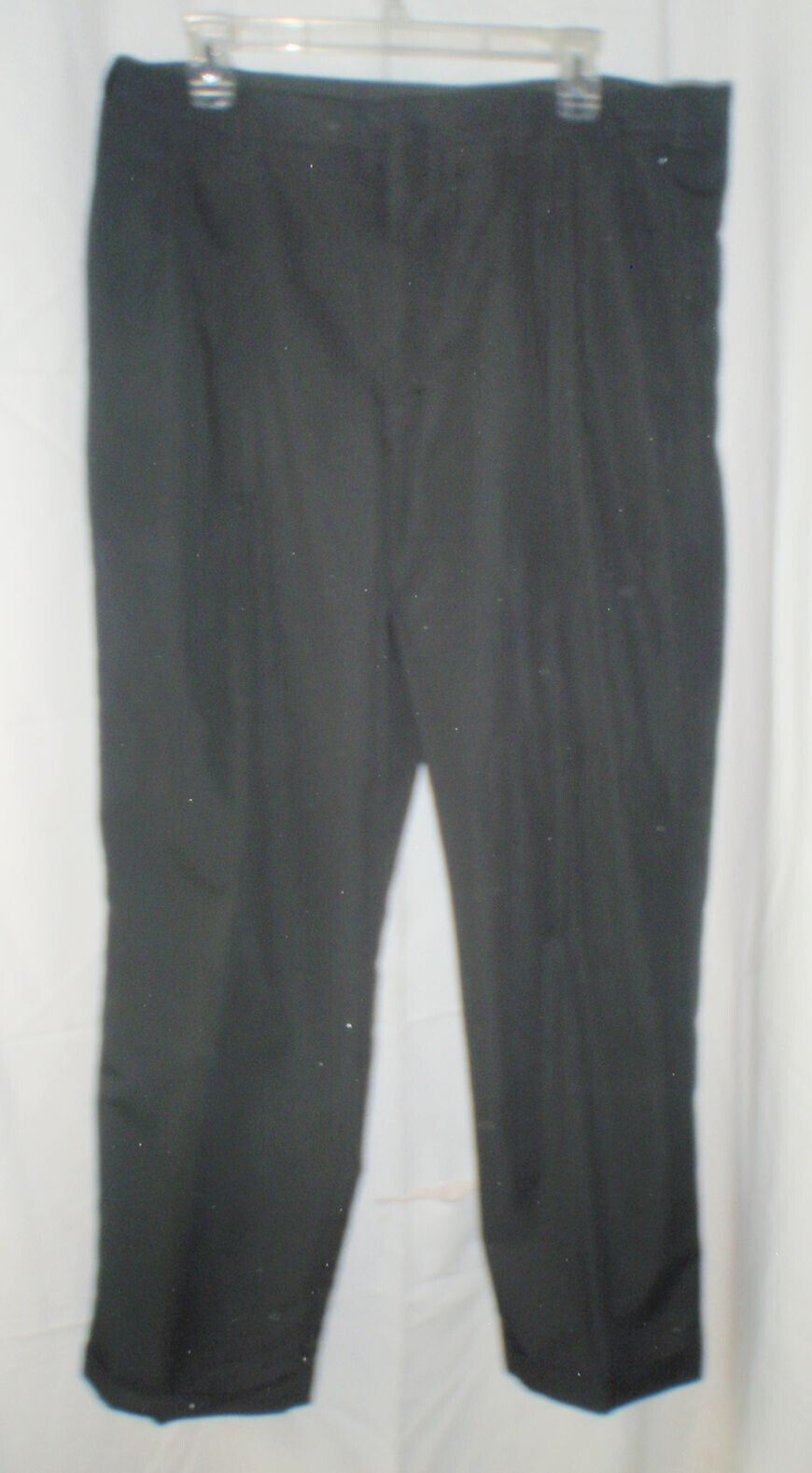 Haggar 38 x 31 Dress Pants - $13.99