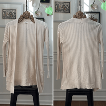 Urban Outfitters Silence + Noise Cream Cotton Cardigan Sweater XS - $374.97 MXN