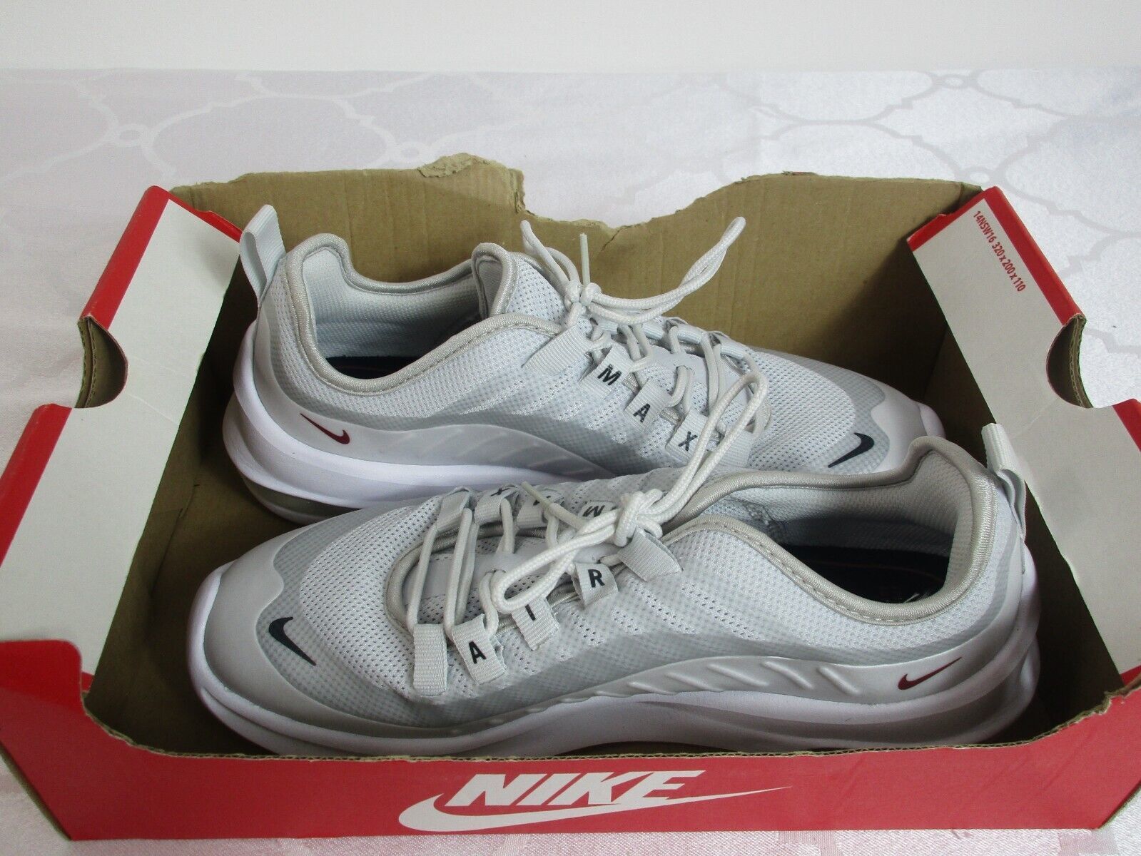 Chaussure nike air max axis hot sale