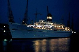 SL0058 - British India Steam Nav Liner - Nevasa at night - photograph 6x4 - $2.80