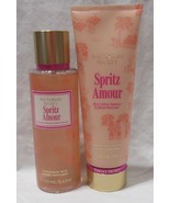 Victoria's Secret Fragrance Mist & Lotion Set Lot 2 SPRITZ AMOUR plum bl... - €36,07 EUR Victoria's Secret Fragrance Mist & Lotion Set Lot 2 SPRITZ AMOUR plum bl... - €36,07 EUR