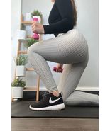 NEW (1) LYTE Sexy BBL Butt Lifting High Waist Gym Yoga TikTok GREY Leggi... - $26.63 CAD