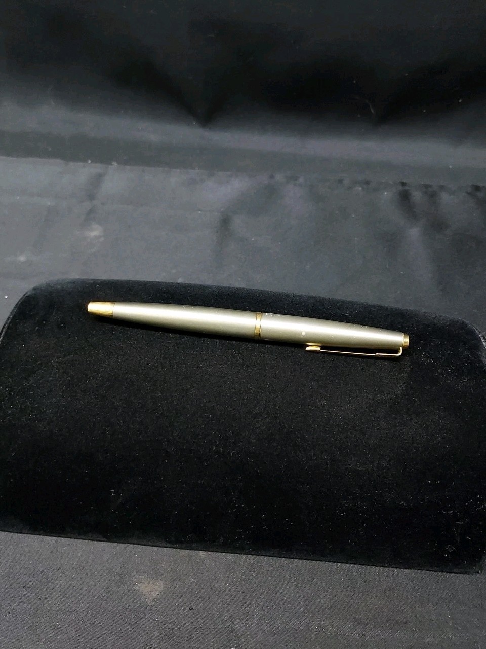 1970s Parker 45 Fountain Pen Olive Green Gold Trim Made In USA  - $37.18