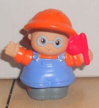 Fisher Price Current Little People Construction Worker Holding Flag FPLP - €4,28 EUR