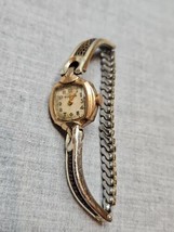 Vintage Bulova Women&#39;s Watch, Silver Tone Leopard Print/Expandable Band 5304949 - £29.70 GBP