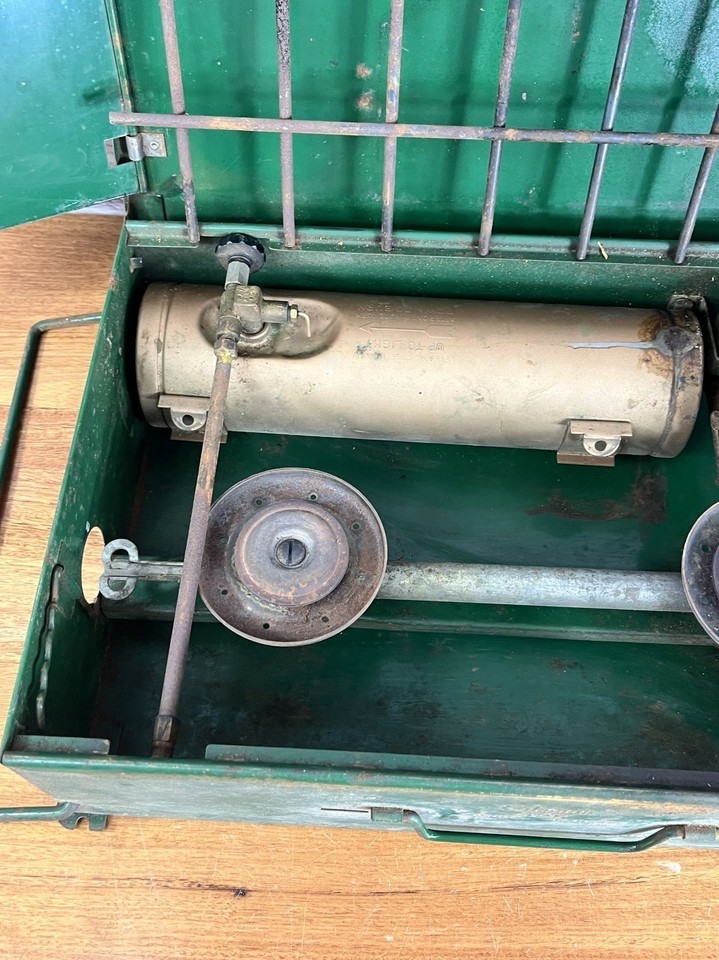 Vintage Coleman Model 425 Dual Two 2 Burner Green Gas Camp Stove Item image 12
