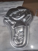 Wilton Aluminum Cake Pan #2105 6300 - Dora The Explorer Full Body - 2003 - $9.90