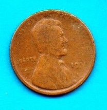 1911 Lincoln Wheat Penny- Circulated-Heavy Wear - £1.56 GBP