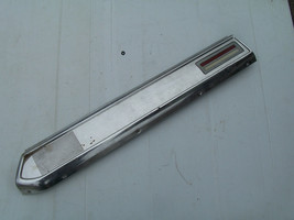 1970 Lincoln Mark Iii Right Lower Door Panel Inside Trim Molding Light Oem Used - £157.48 GBP