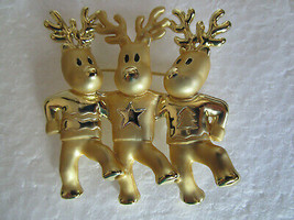 Dancing Reindeer Christmas PIN fashion jewelry, no precious metal - $7.99