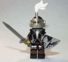 Black and White Knight soldier Castle army crusades Minifigure - $5.74