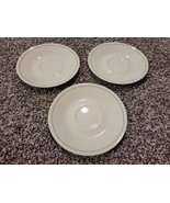 Vintage Corelle Calico Rose Saucers Set of 3 - $429.96 MXN