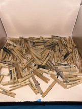 110 Wood Clothes Pins, 3 1/4&quot; With Springs Plus 4 Plastic - €8,67 EUR