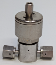 Tescom 1/4&quot; Diaphragm Valve PV73LK-2040-115 - $79.19