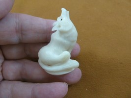 (tb-wolf-5) white howling Wolf TAGUA NUT palm figurine Bali carving love... - £36.69 GBP