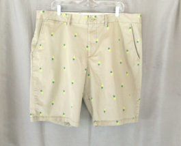 Old Navy shorts Ultimate Slim Bermuda Size 40 beige pineapples  golf travel - £9.87 GBP